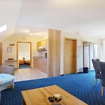 Aparthotel Appartementhaus Wuerding 3*