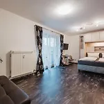 Appartementhaus Wuerding Aparthotel