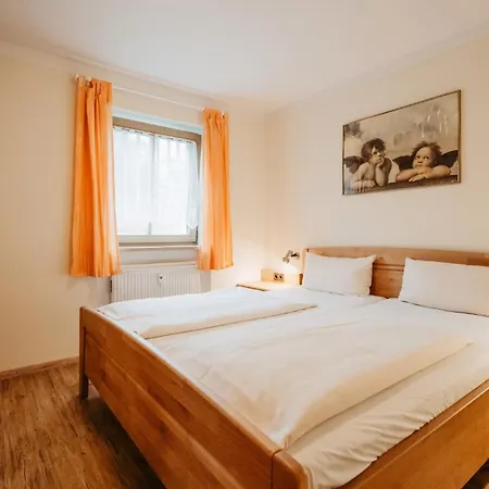 Appartementhaus Wuerding 3*