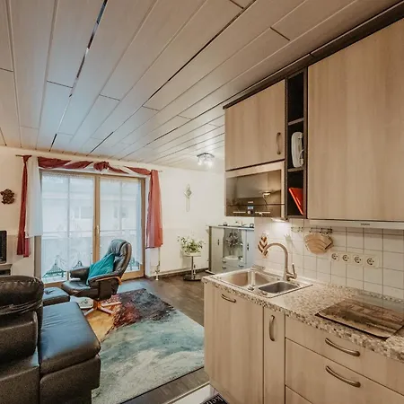 Appartementhaus Würding 4*